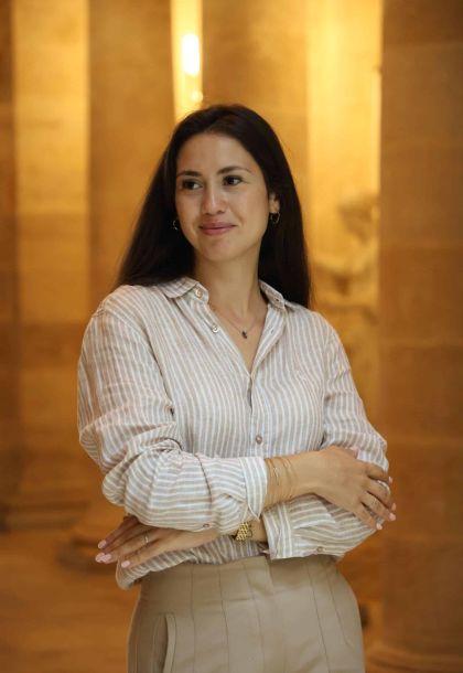 FV 6129 scaled 1d2f35f8 Votre agence de communication familiale & engagée Kezacréation Votre marque porte votre mission, votre histoire. Elle crée du lien. Pour attirer vos clients de cœur, elle doit être visible. Mais pas à n’importe quel prix. Être reconnue, oui. Mais le branding sans âme, non merci. Chez KezaCréation, nous plantons les graines d’une identité durable pour les marques ambitieuses. Celles qu’on reconnaît. Celles qu’on ressent.